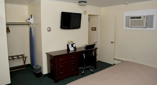 Номер Standard Travelers Inn