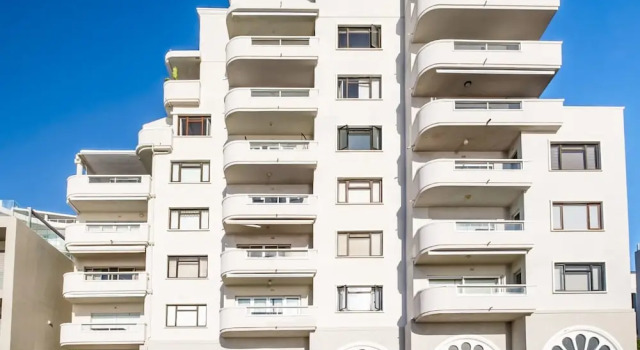 Picturesque Seaside Haven Aretzi, Забронировать Апартаменты/квартира Отели Cape Peninsula с парковкой, Парковка