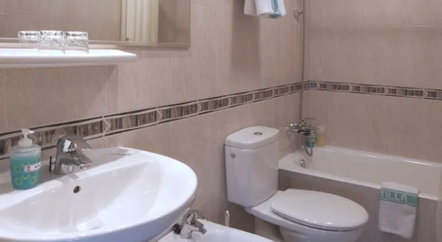 Трёхместный номер Standard Hotel Castilla