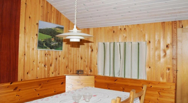 Alluring Holiday Home in Herning With Private Whirlpool, Rezerwuj Hotel Kølkær Midtjylland