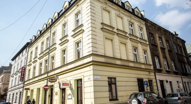 Kazimierz Secret, Забронировать Апартаменты/квартира Отели Кракова с парковкой, рядом с Церковь Святого Франциска Ассизи, Парковка