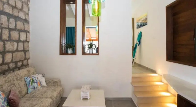 Полулюкс Deluxe Villa Diamond