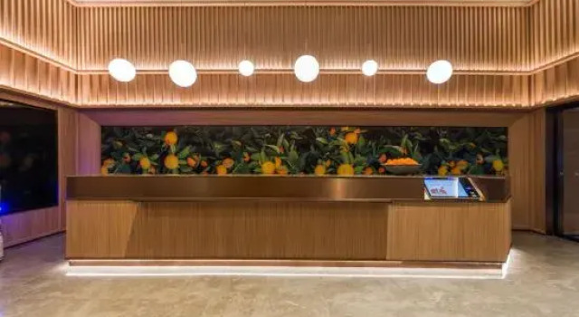 Orange Hotel (Beijing Second Foreign Language Institute Dalianpo Subway Station)