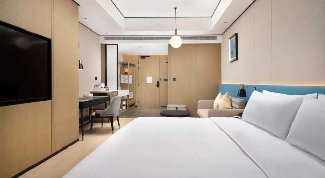 Номер Deluxe Hilton Garden Inn Chengdu Chenghua