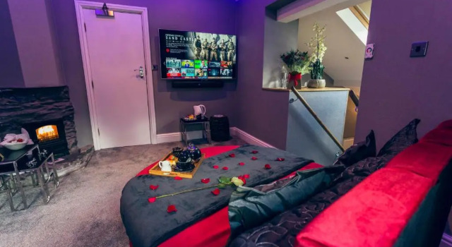 Двухместный номер Superior Aphrodites Group - Luxury Hot Tub Suites in Central Lake District