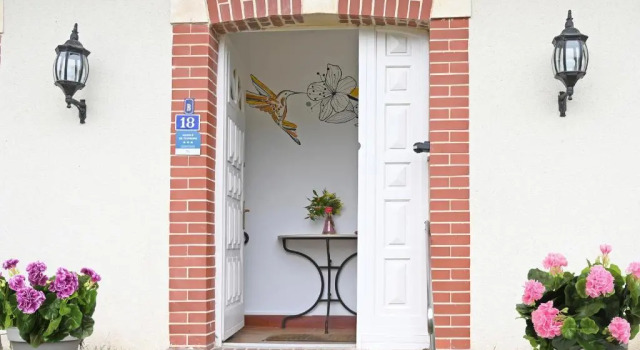 Le colibri, Book Apartment Etretat 