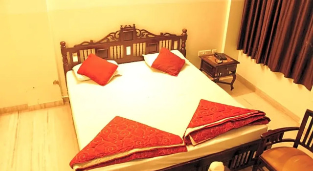 Hotel Chit Chat Palace, Забронировать Отель Отели штата Раджастхана с парковкой, Парковка