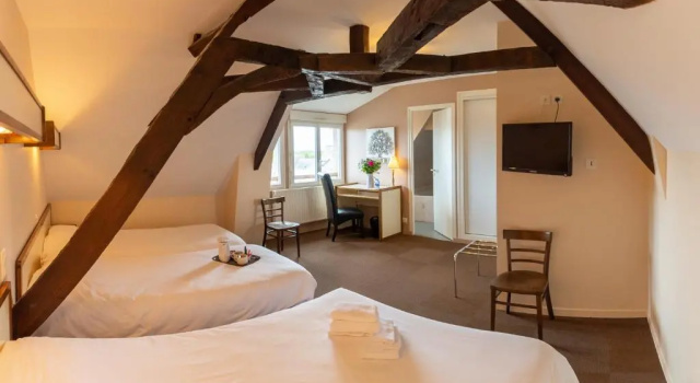 Номер Grand Logis Hôtel & Restaurant - Le Saint-Louis