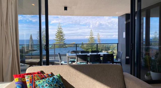 Апартаменты с 2 комнатами с видом на океан Boardwalk Burleigh Beach - Official