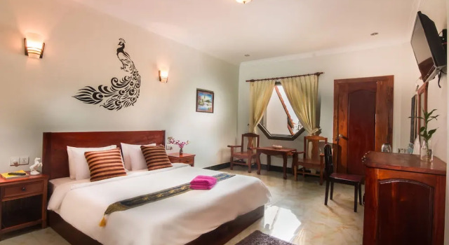 Двухместный номер Deluxe с балконом и с видом на реку Angkor Udom Guesthouse