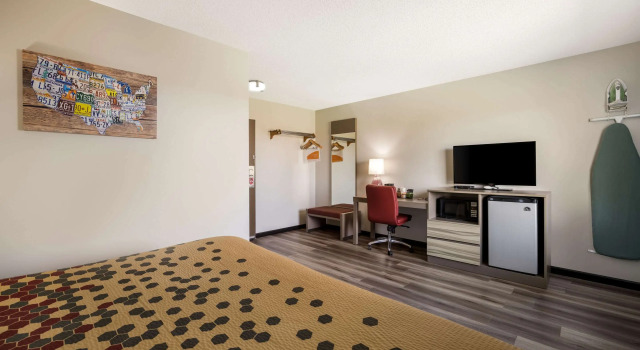 Двухместный номер Standard Econo Lodge Inn & Suites Canandaigua - Finger Lakes Area