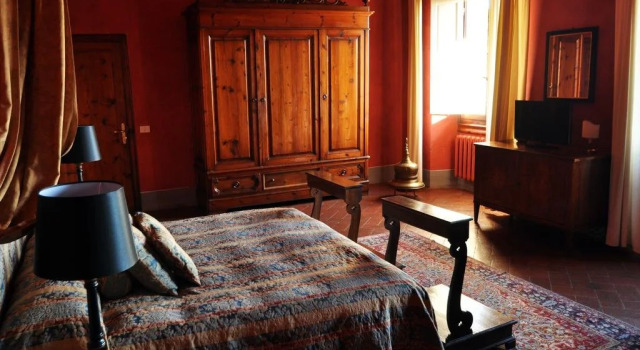 Villa Il Leccio, Book Villa Cottages in Chianti, Cottage