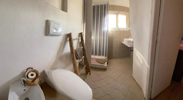 Camera Standard View & Wine Room