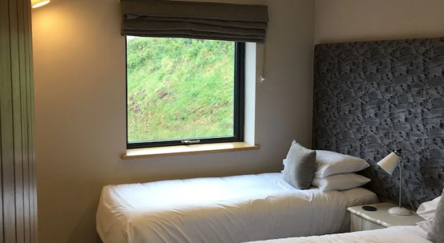 5 Luxury Lodge With Beautiful Views of the Taf Estuary, Забронировать Дом для отпуска Виллы Carmarthenshire, Вилла