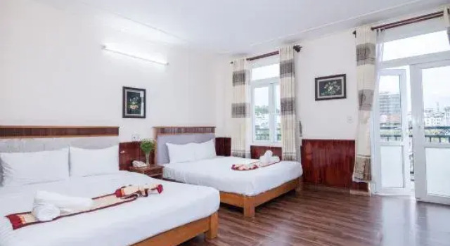 Люкс ANH ĐÀO HOTEL
