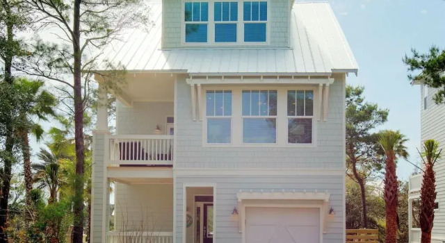 Grande Pointe Home by RedAwning