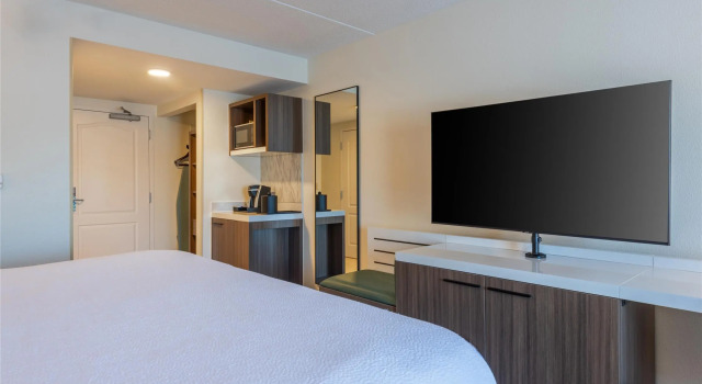 Двухместный номер Standard Hilton Garden Inn Auburn Riverwatch