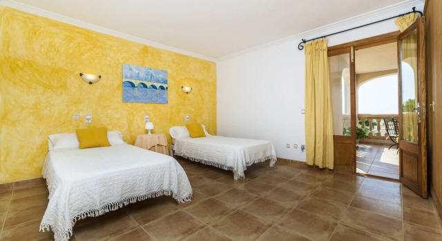 Villa With Pool and sea Views, Rezerwuj Willa Arta Majorka