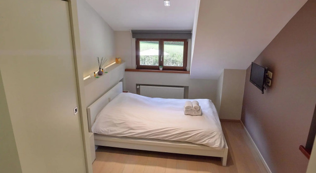 Spa Apartment With Private Pool, Rezervovat Apartmán Hotely v Lutych s parkováním, Parkování