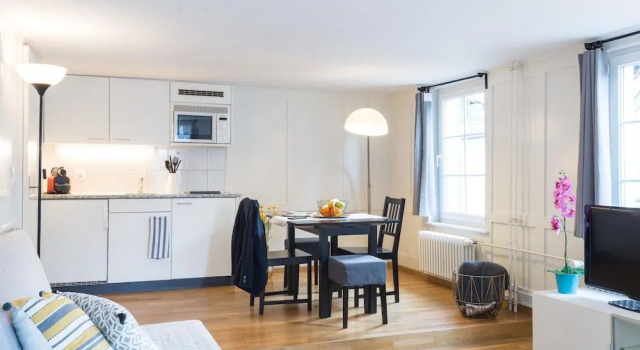 ZG Zeughausgasse I - Hitrental Apartment, Забронировать Апартаменты/квартира Цуг 
