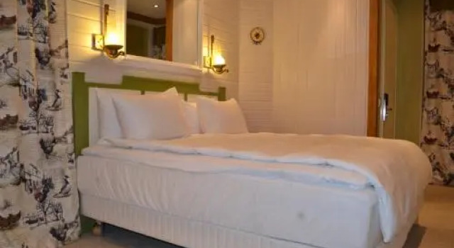 Piazza Boutique Hotel