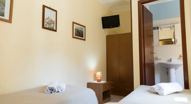 Апартаменты с видом на город Vico Tauro House