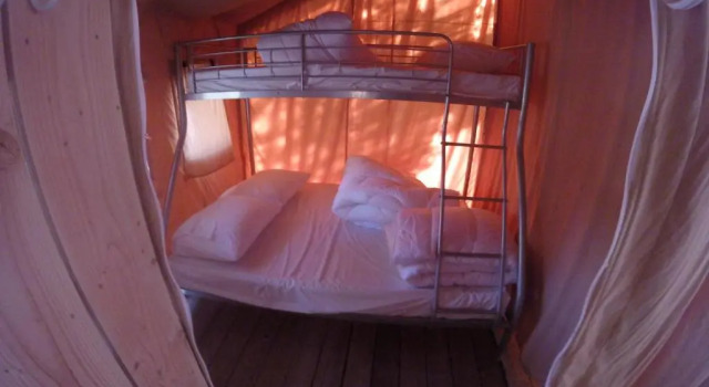 Camping la Simioune en Provence, Rezervasyon Kamp Alanı Rhône-Alps kamp ve glamping, Kamp Alanı