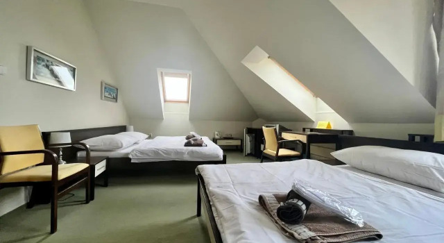 Penzion Félix, Prenota Hotel Topolcany Nitriansky kraj
