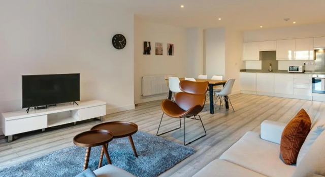 Апартаменты с 2 комнатами Hounslow Central Apartments