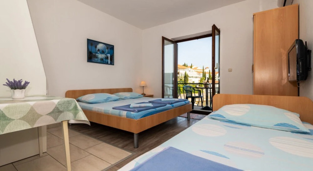 Apartments Villa Kresic