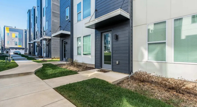 Spectacular Condo Rooftop Deck Great for Groups, Prenota Villa South Nashville 