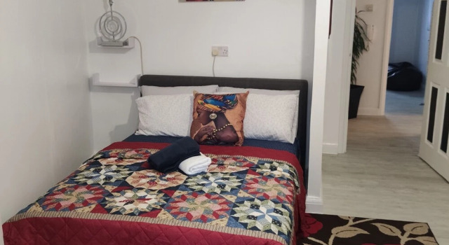 Апартаменты Stunning 2-bed Apartment in London Dagenham