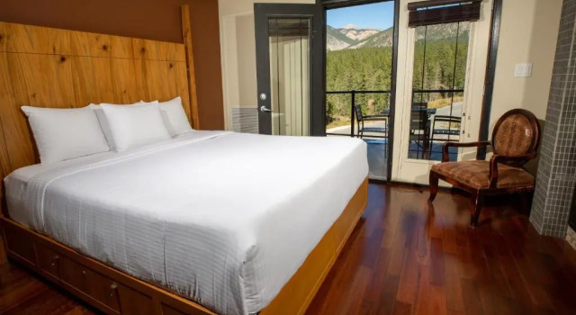 Люкс c 1 комнатой с видом на внутренний двор Copper Point Resort