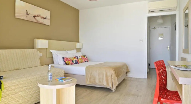 Номер Standard с балконом и с видом на море Hôtel Stella Di Mare