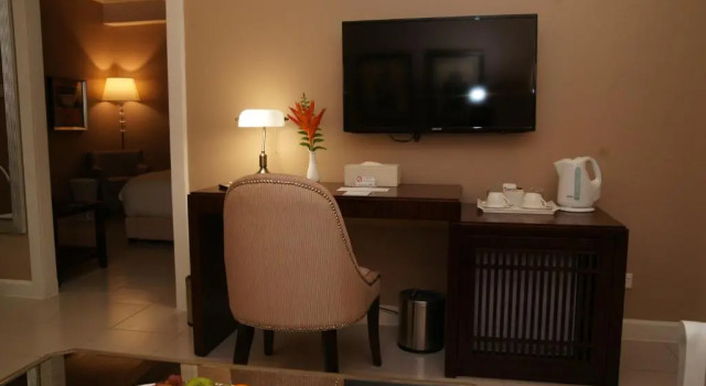 Люкс Deluxe Hotel Morobe