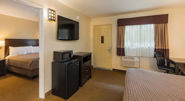 Одноместный люкс Key Inn and Suites