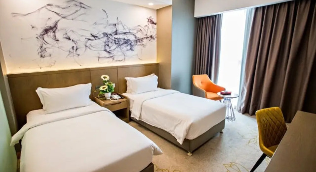 Двухместный номер Superior Grand Flora Hotel