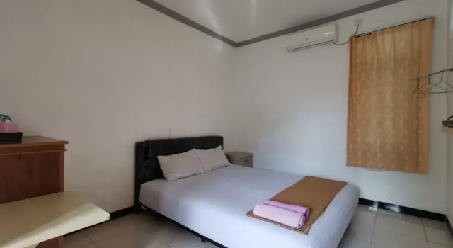 Номер Standard OYO 94061 Bungas Guesthouse Syariah