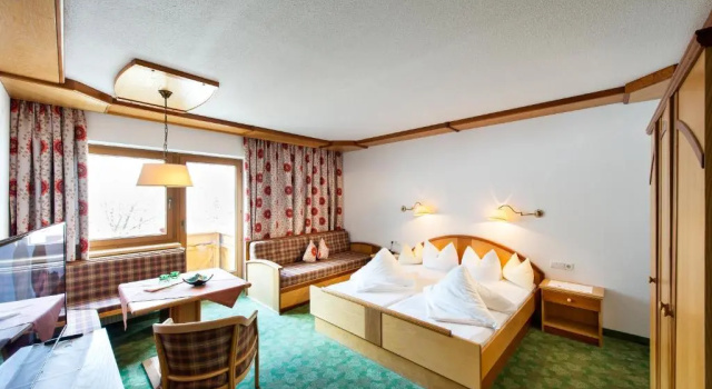 Двухместный номер Standard Huber Hotel Tramserhof