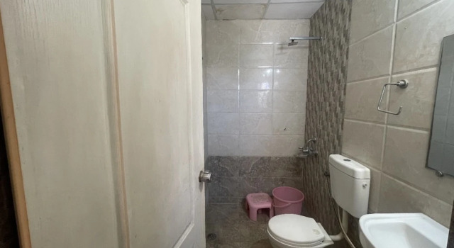 Номер Standard Goroomgo Narayan Executive Gujrat