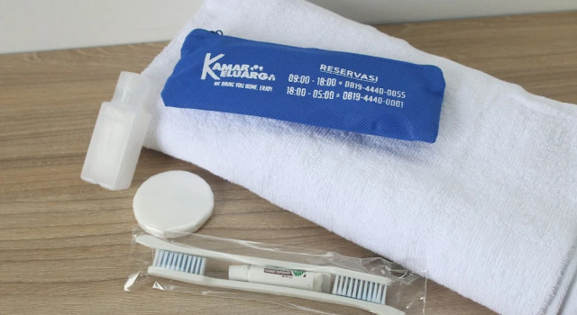 Номер Standard Kamar Keluarga Kampung Bali III Syariah