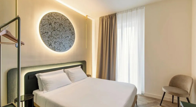 Четырёхместный номер Standard Отель B&B Milano Duomo Velasca