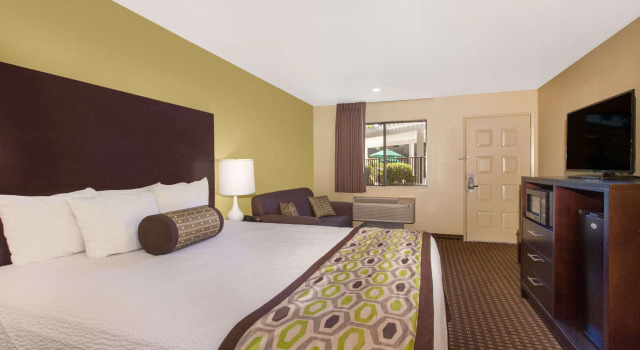 Days Inn by Wyndham San Jose Airport