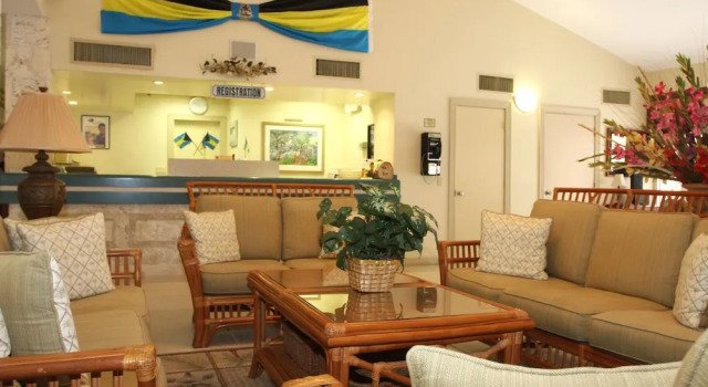 Castaways Resort & Suites, Book Resort Resort Hotels in Grand Bahama, Resort