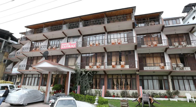 Hotel Natraj Pure Veg, Забронировать Отель Отели Манали с завтраком, Завтраки