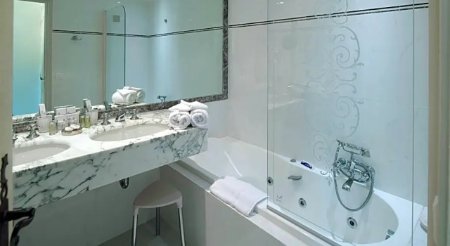 Номер Standard Дуплекс Hôtel La Grande Bastide - Teritoria