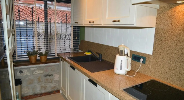 Люкс Deluxe с видом на сад Alacati Suites