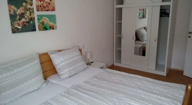 Apartments Ljubas, Prenota Appartamento Zavala 