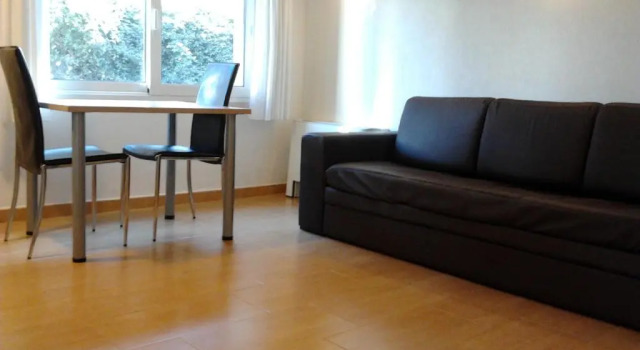 Апартаменты Hostal Rocamar