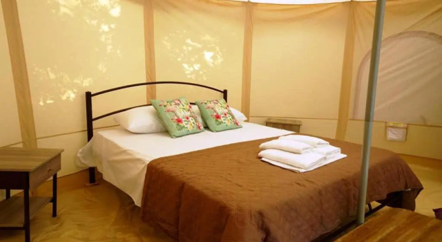 Paliouri Luxury Bungalows